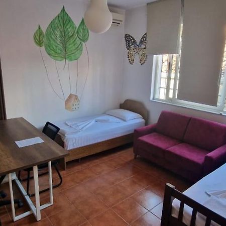 Arka Hostel Шкодер Экстерьер фото
