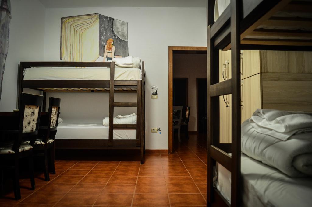 Arka Hostel Шкодер Экстерьер фото