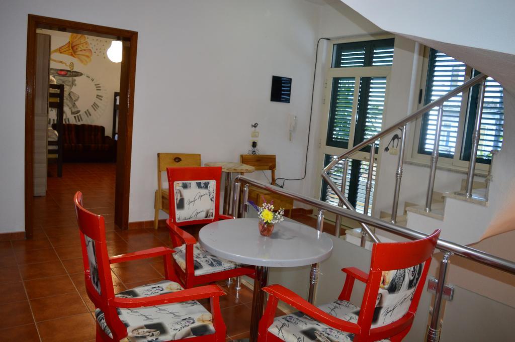 Arka Hostel Шкодер Экстерьер фото